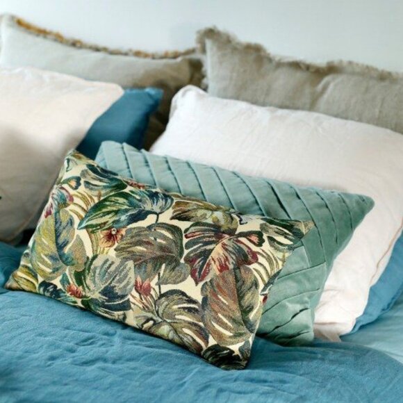 Sézane Large velvet cushion | Celadon - Picture 2 of 16